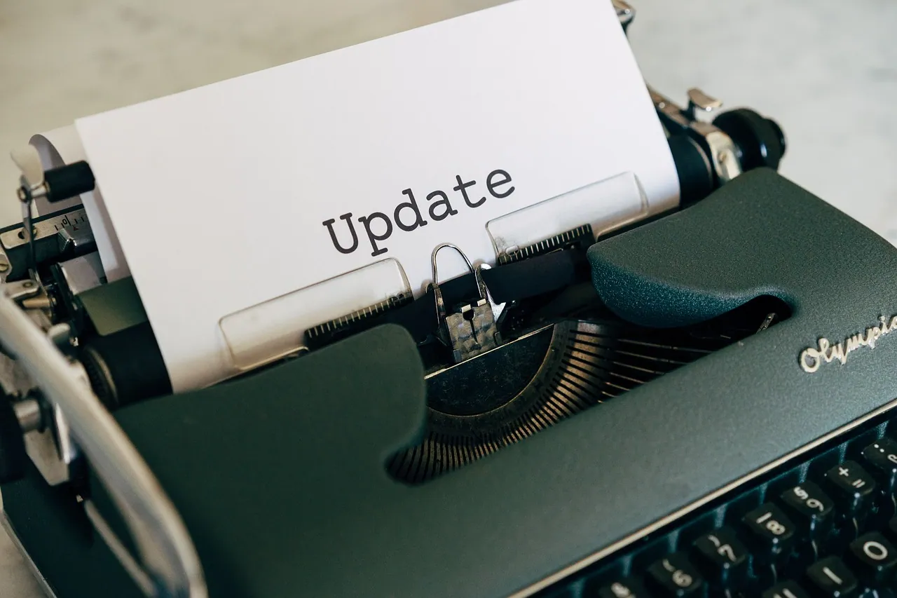 소프트웨어 업데이트 중인 스마트폰